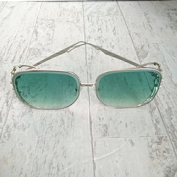 New Women's Polarized Luxury Square Oversized Sunglasses - Picture 5 of 8